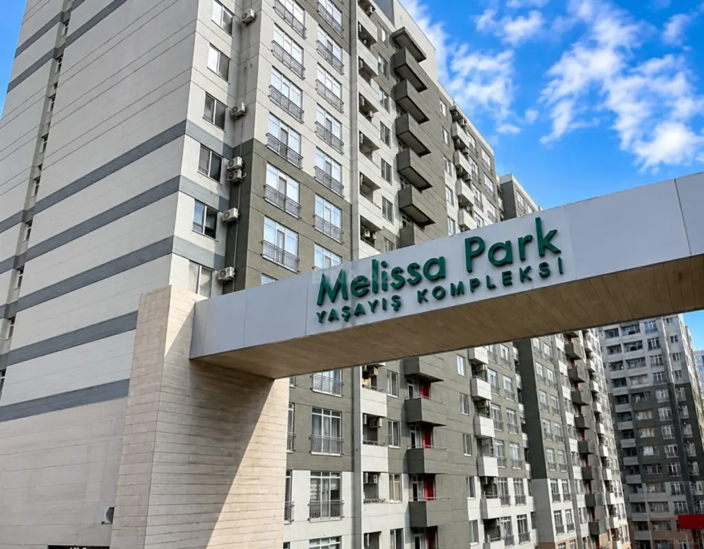 Satılır 3 otaqlı mənzil 99 m²