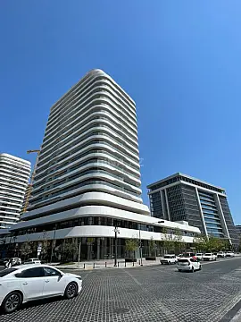 Satılır 4 otaqlı mənzil 225 m² — Bakı 4 otaq 225.00 m²