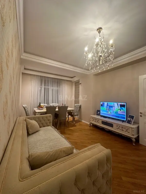 Satılır 2 otaqlı mənzil 85 m²