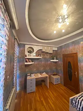 Satılır 3 otaqlı mənzil 136 m² — Bakı 3 otaq 136.00 m²