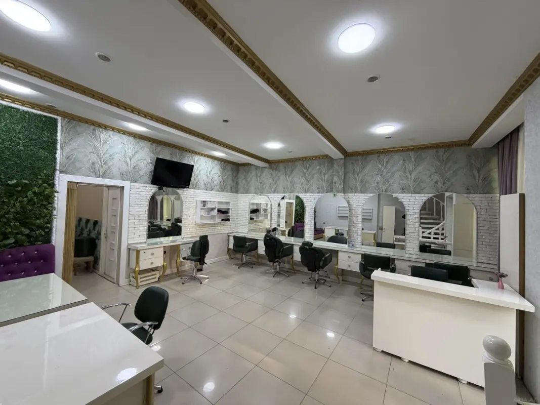 Kirayə verilir obyekt 130 m²