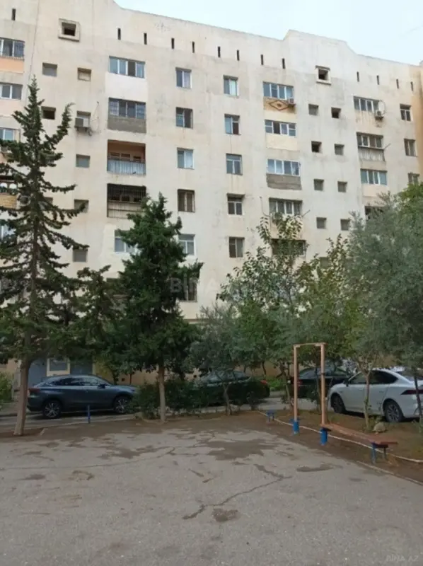Satılır 1 otaqlı mənzil 50 m²