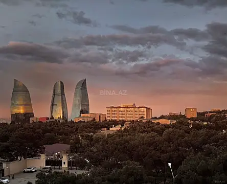 Satılır 4 otaqlı mənzil 100 m² — Bakı, Yasamal 4 otaq 100.00 m²