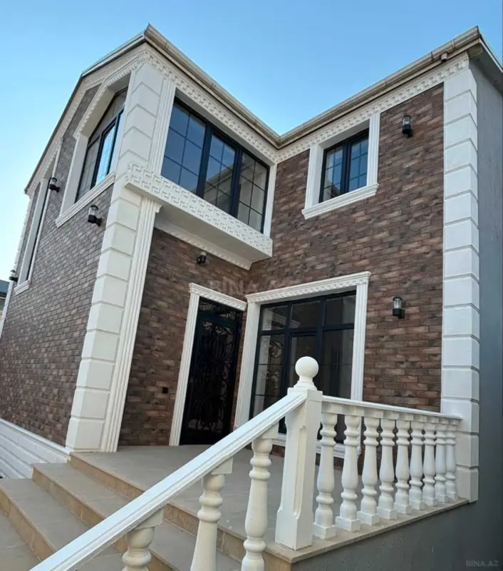 Satılır 4 otaqlı həyət evi 200 m²
