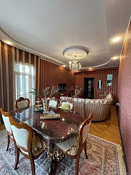 Satılır 2 otaqlı mənzil 72 m² — Bakı, İnşaatçılar 2 otaq 72.00 m²