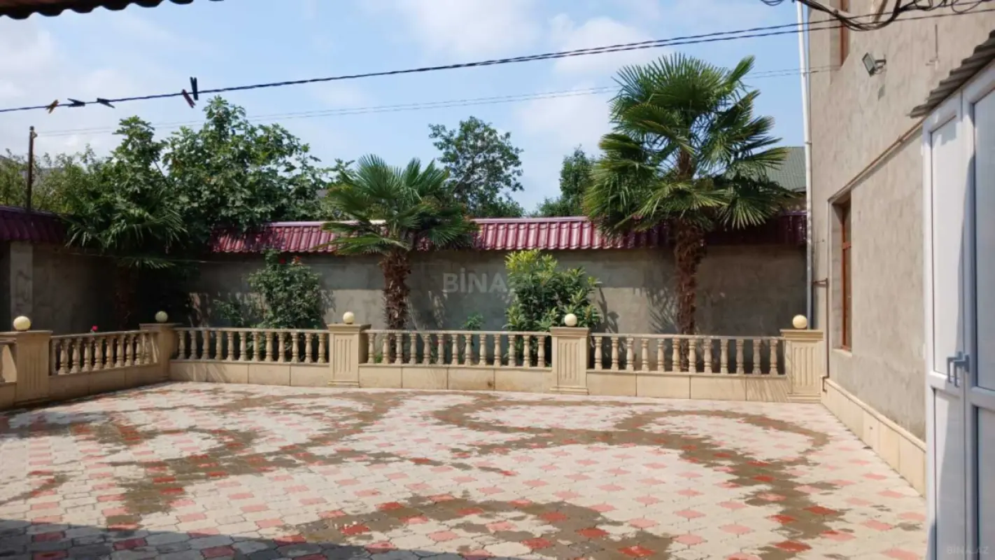 Kirayə verilir 6 otaqlı həyət evi 120 m²