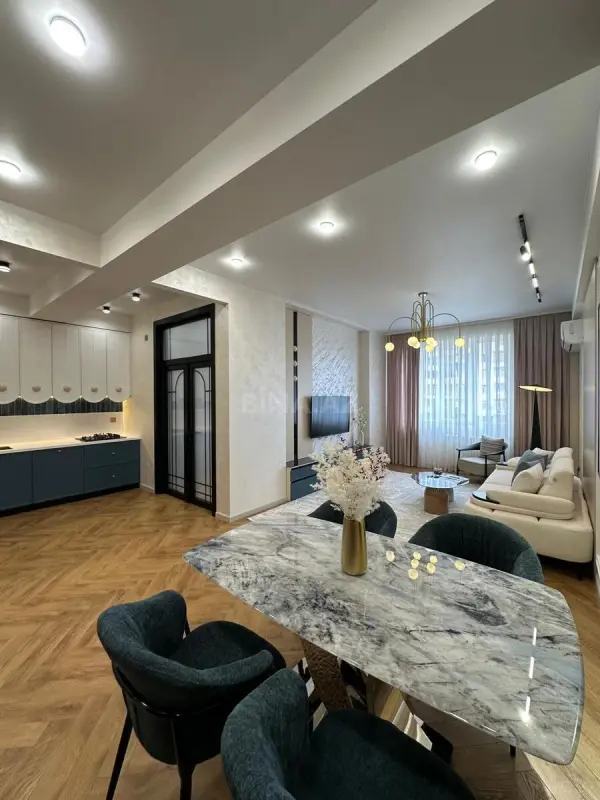 Satılır 3 otaqlı mənzil 90 m²
