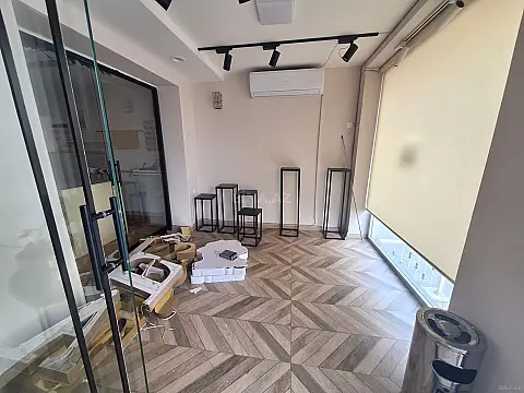 Kirayə verilir obyekt 100 m² — Bakı 100.00 m²