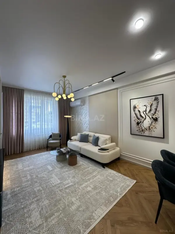 Satılır 3 otaqlı mənzil 91 m²