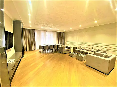 Kirayə verilir 3 otaqlı mənzil 180 m² — Bakı, Nəsimi 3 otaq 180.00 m²