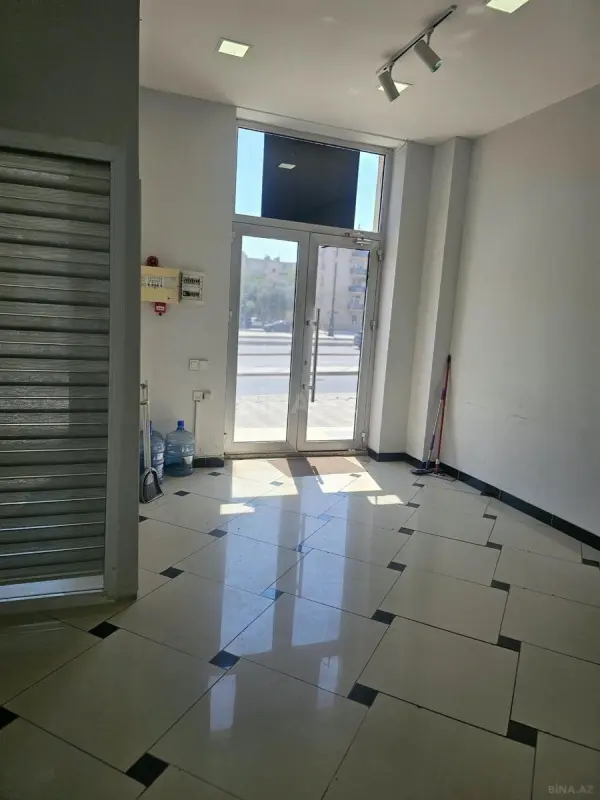 Kirayə verilir obyekt 170 m²