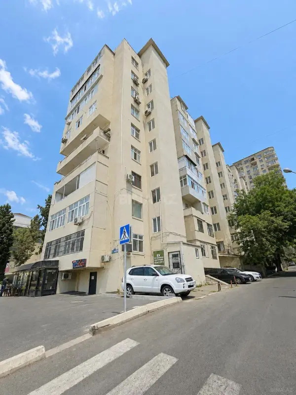 Satılır 2 otaqlı mənzil 65 m²