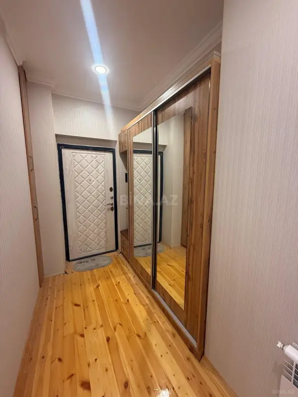 Satılır 2 otaqlı mənzil 63 m²