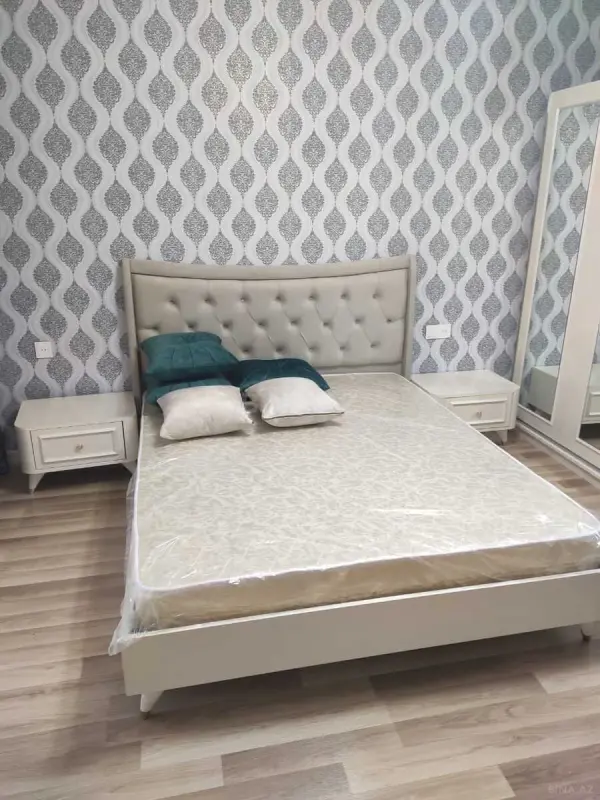Kirayə verilir 3 otaqlı mənzil 110 m²