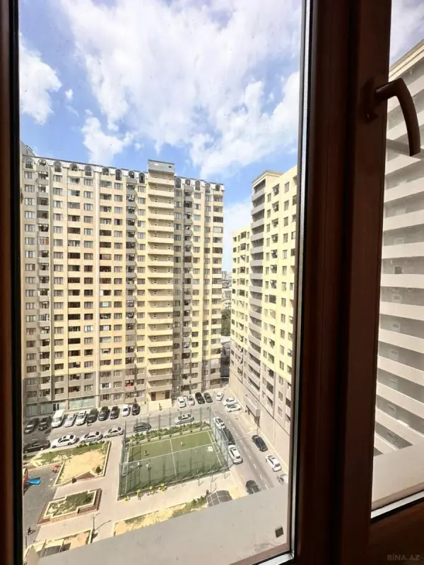 Satılır 2 otaqlı mənzil 75 m²