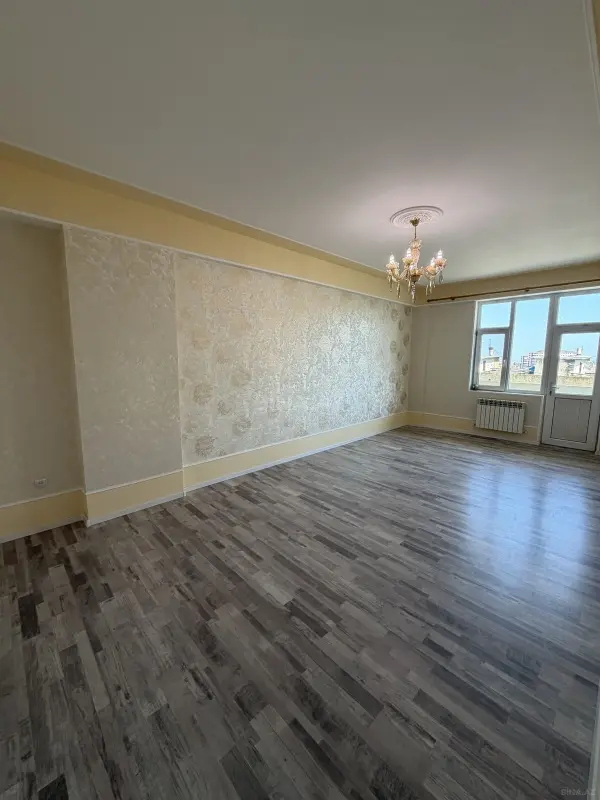 Satılır 2 otaqlı mənzil 80 m²