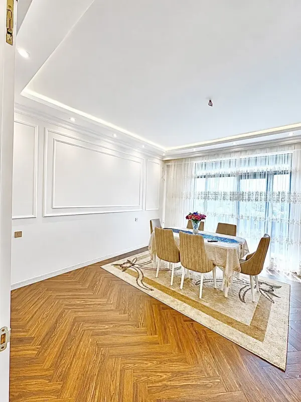 Satılır 3 otaqlı mənzil 106 m²