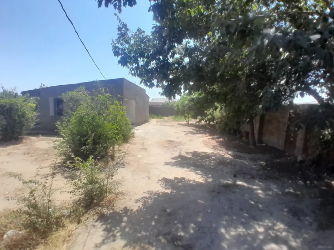 Satılır torpaq sahəsi 12 m²