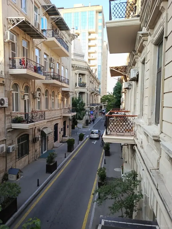 Satılır 2 otaqlı mənzil 42 m²
