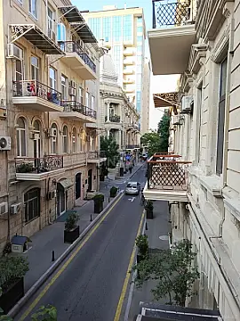 Satılır 2 otaqlı mənzil 42 m² — Bakı, Sahil qəs. 2 otaq 42.00 m²