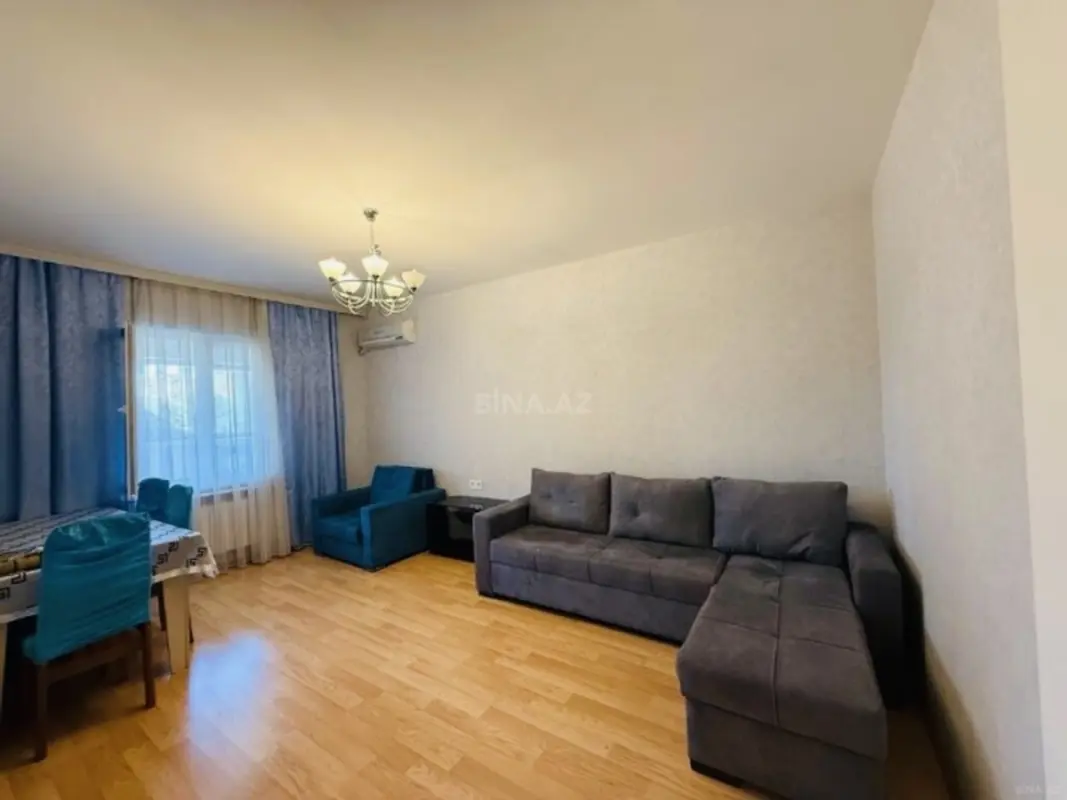Satılır 4 otaqlı mənzil 100 m²