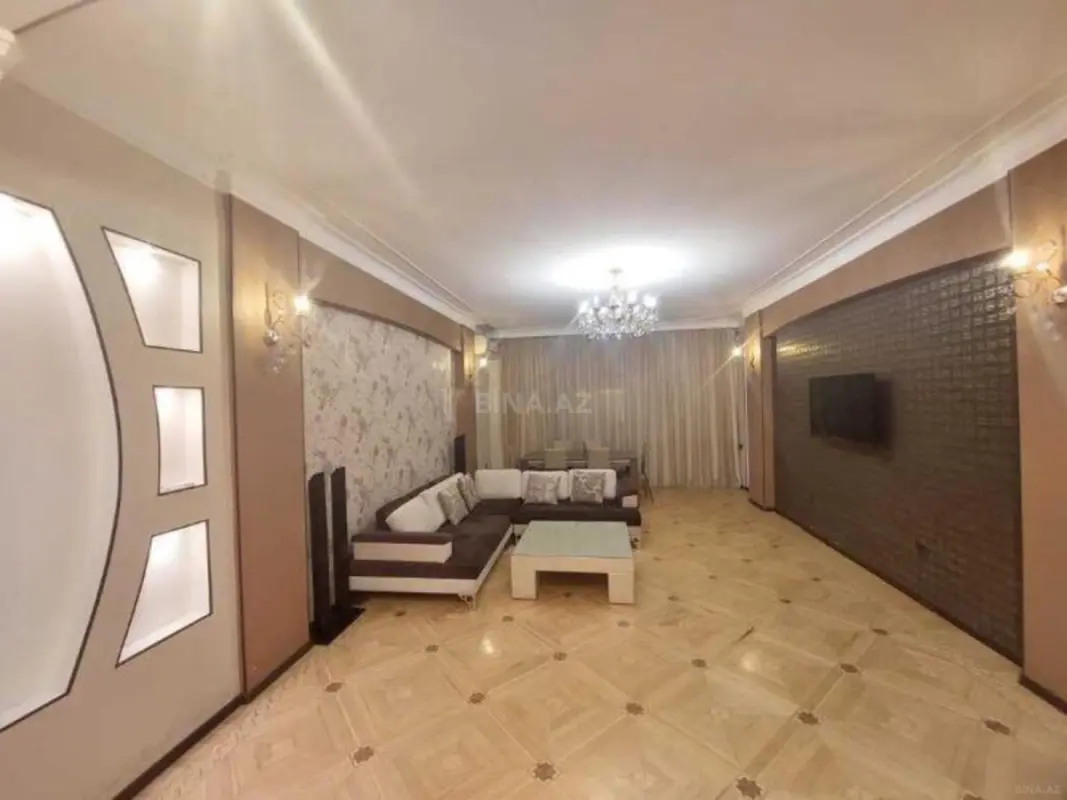 Kirayə verilir 3 otaqlı mənzil 135 m²