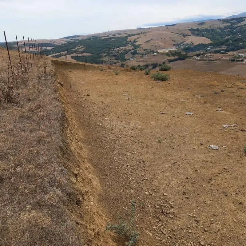 Satılır torpaq sahəsi 3 m²