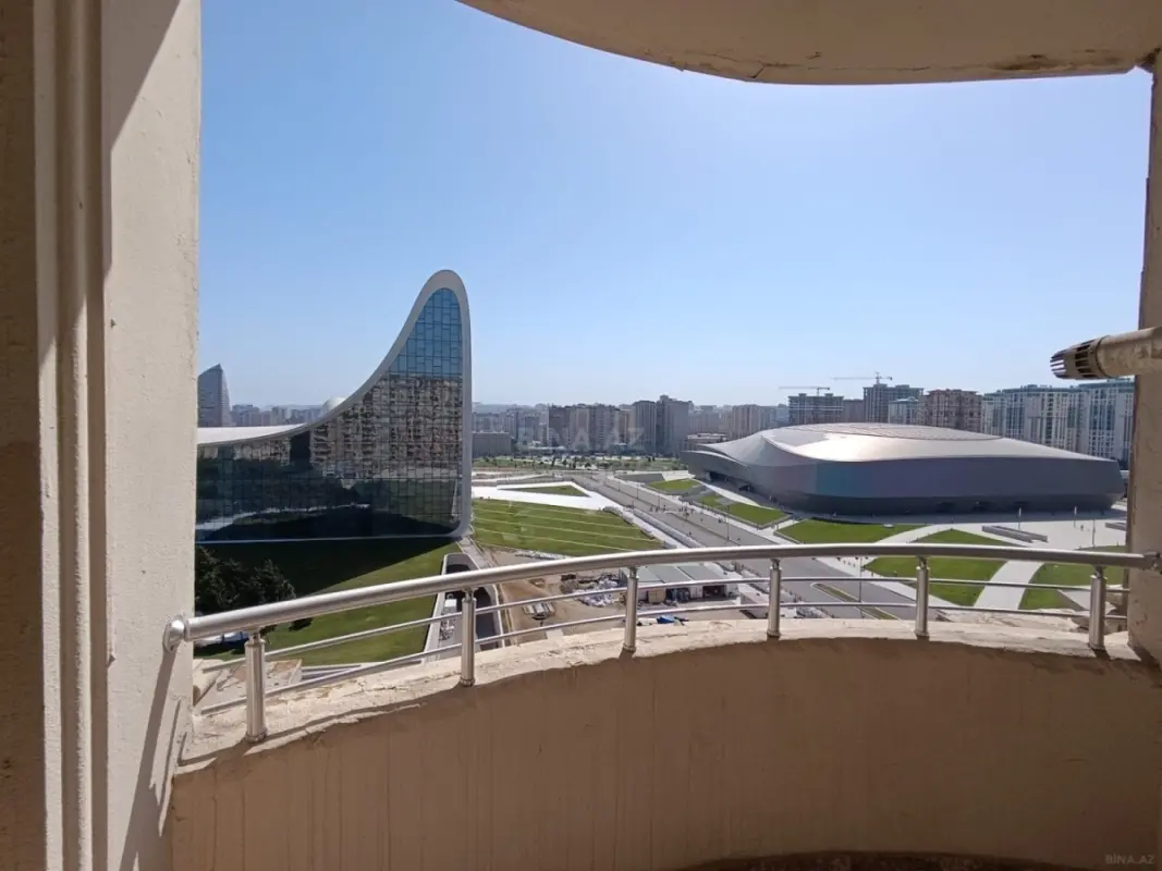 Kirayə verilir 2 otaqlı mənzil 100 m²