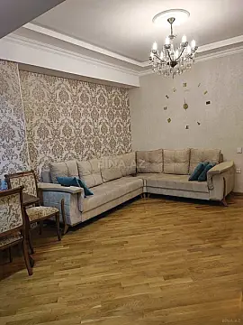 Kirayə verilir 3 otaqlı mənzil 97 m² — Bakı 3 otaq 97.00 m²
