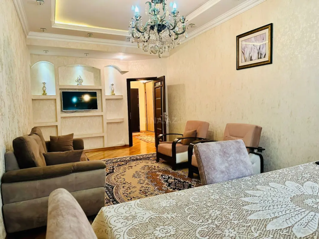 Kirayə verilir 3 otaqlı mənzil 110 m²