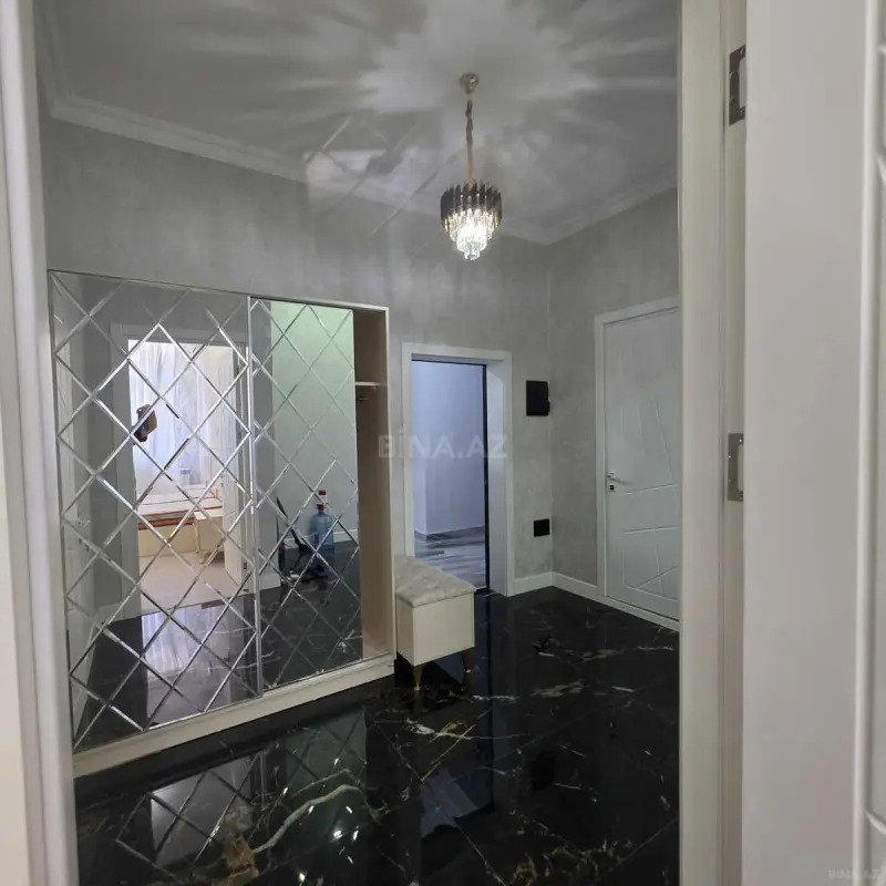 Kirayə verilir 3 otaqlı mənzil 100 m²