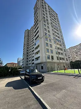 Satılır 3 otaqlı mənzil 125 m² — Bakı 3 otaq 125.00 m²
