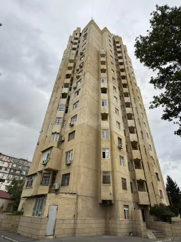 Satılır 3 otaqlı mənzil 90 m²