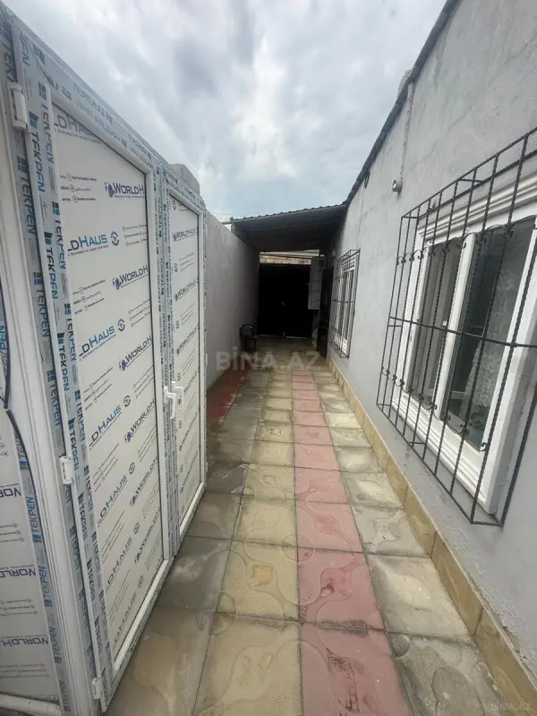Satılır 2 otaqlı həyət evi 80 m²