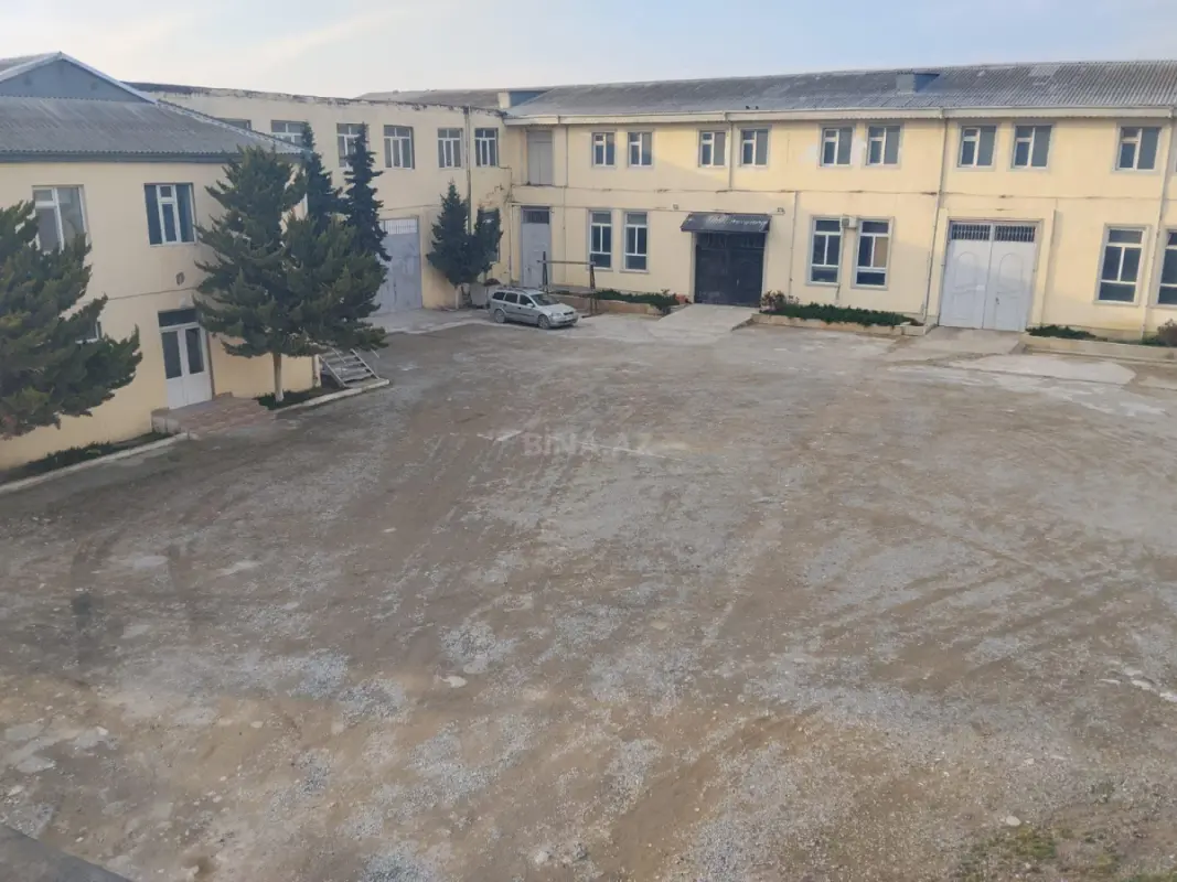 Satılır obyekt 5250 m²