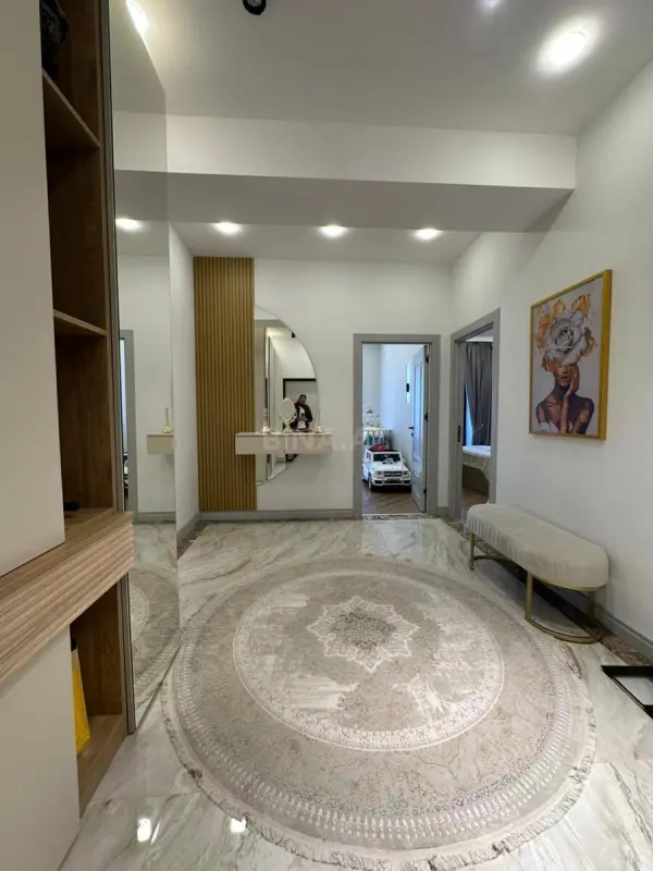 Satılır 3 otaqlı mənzil 88.7 m²
