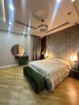 Kirayə verilir 3 otaqlı mənzil 180 m² — Bakı 3 otaq 180.00 m²