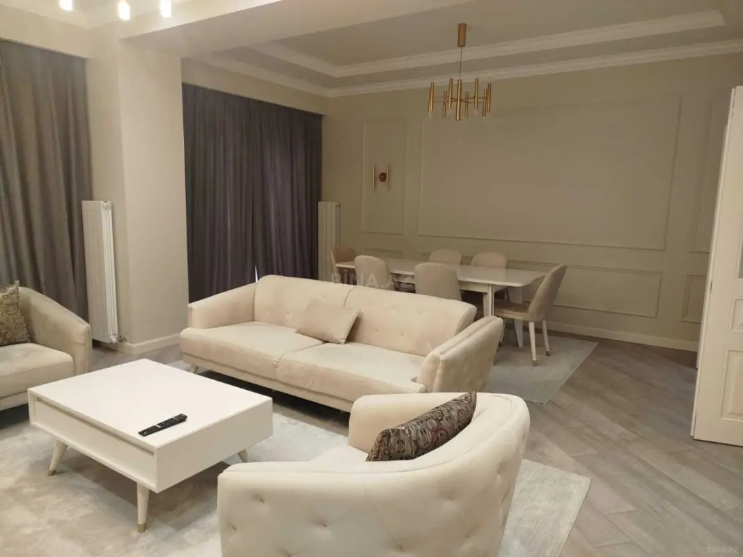 Kirayə verilir 3 otaqlı mənzil 139 m²