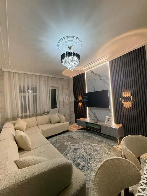 Satılır 2 otaqlı mənzil 65 m²