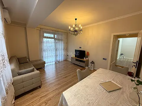 Satılır 3 otaqlı mənzil 98 m² — Bakı, İnşaatçılar 3 otaq 98.00 m²
