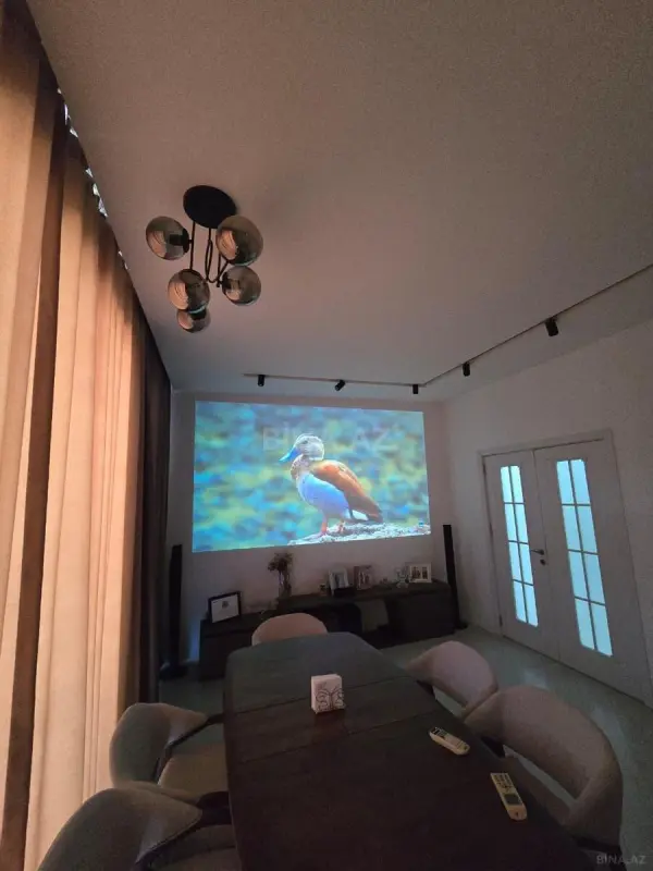 Satılır 3 otaqlı mənzil 125 m²