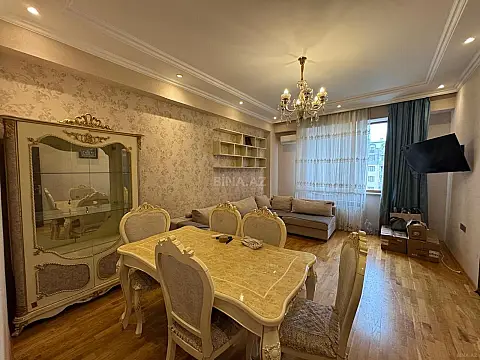 Kirayə verilir 3 otaqlı mənzil 85 m² — Bakı 3 otaq 85.00 m²
