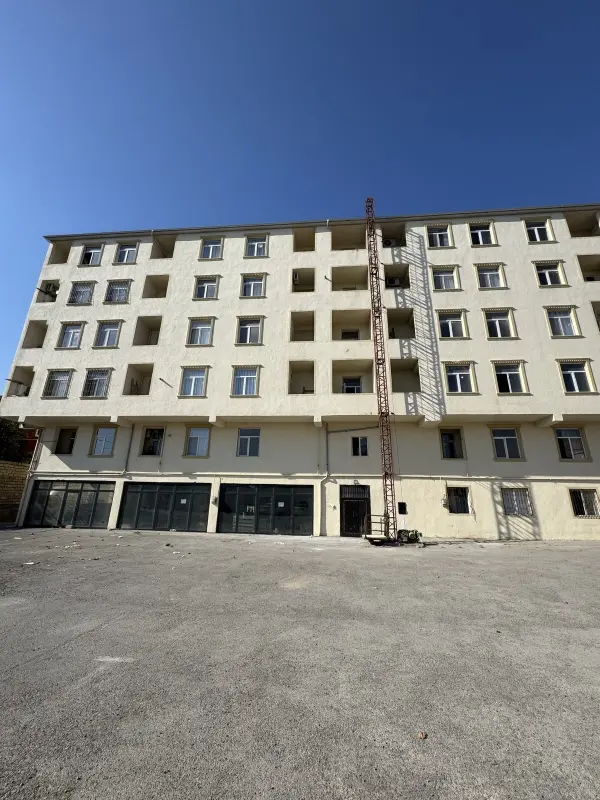Satılır 2 otaqlı mənzil 57 m²