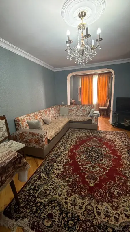 Satılır 3 otaqlı mənzil 71 m²