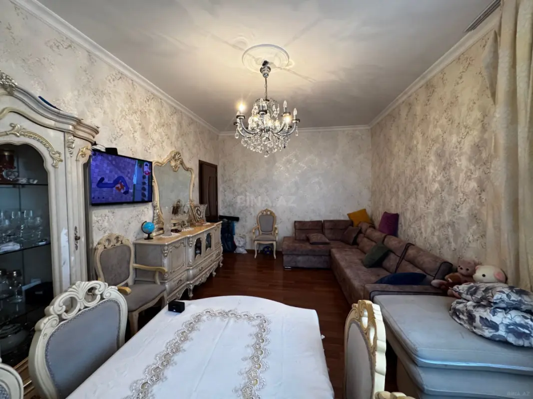 Satılır 2 otaqlı mənzil 60 m²