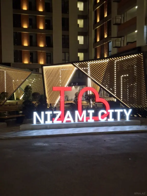 Kirayə verilir 2 otaqlı mənzil 65 m²