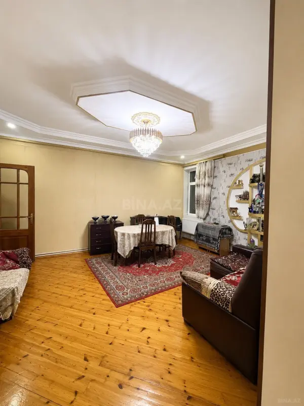 Satılır 2 otaqlı mənzil 58 m²