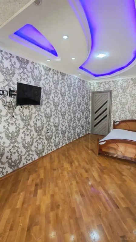 Satılır 2 otaqlı mənzil 70 m²