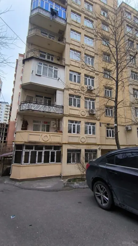 Satılır 2 otaqlı mənzil 86 m²