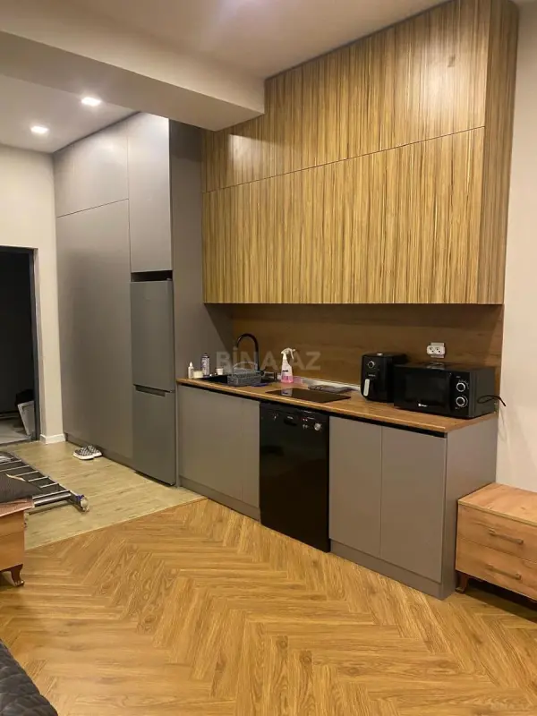 Kirayə verilir 1 otaqlı mənzil 60 m²